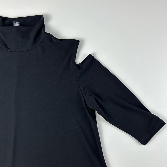 Clara Sun Woo Black Mock Neck Cold Shoulder 1/2 Sleeve Knit Tunic Top Size XS - Picture 5 of 11